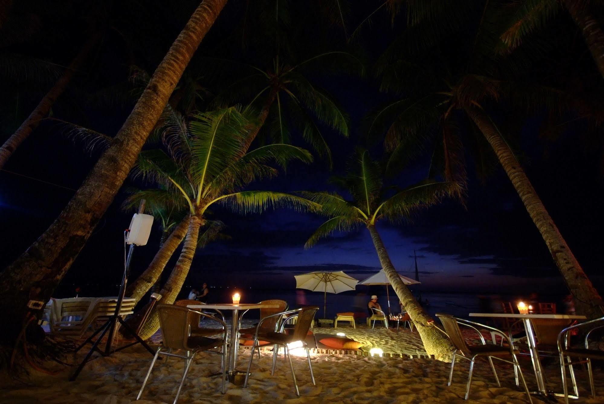 White Beach De Boracay Balabag  Buitenkant foto